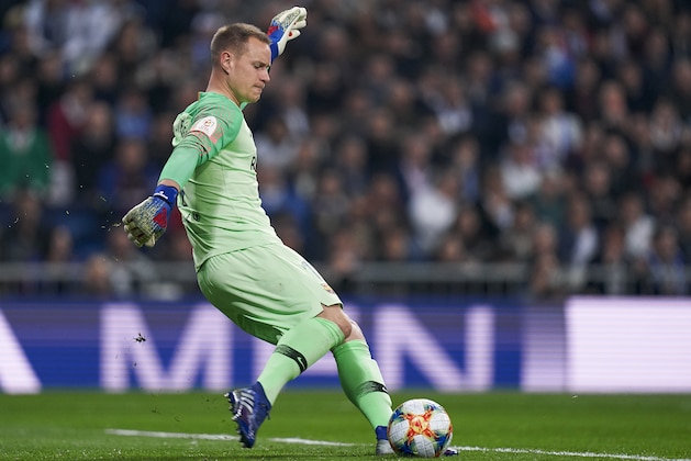 MADRID, SPAIN - FEBRUARY 27: Ter Stegen of Barcelona in action during the Copa del Rey Semi Final second leg match between Real Madrid and FC Barcelona at Santiago Bernabeu on February 27, 2019 in Madrid, Spain. (Photo by Quality Sport Images/Getty Images)