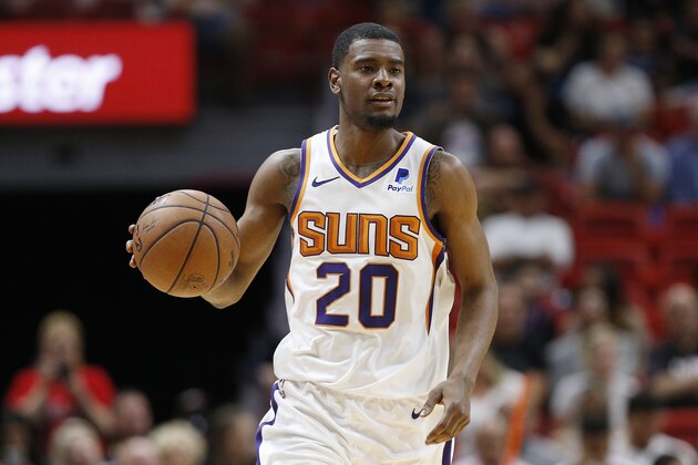 MIAMI, FLORIDA - FEBRUARY 25:  Josh Jackson #20 of the Phoenix Suns in action against the Miami Heat during the second half at American Airlines Arena on February 25, 2019 in Miami, Florida. NOTE TO USER: User expressly acknowledges and agrees that, by downloading and or using this photograph, User is consenting to the terms and conditions of the Getty Images License Agreement. (Photo by Michael Reaves/Getty Images)
