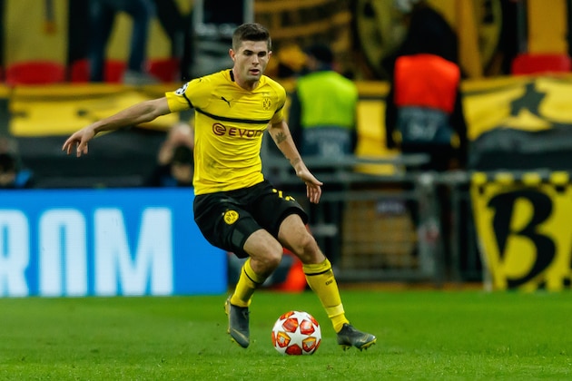 LONDON, ENGLAND - FEBRUARY 13: Christian Pulisic of Dortmund controls the ball during the UEFA Champions League Round of 16 First Leg match between Tottenham Hotspur and Borussia Dortmund at Wembley Stadium on February 13, 2019 in London, England. (Photo by TF-Images/TF-Images via Getty Images)