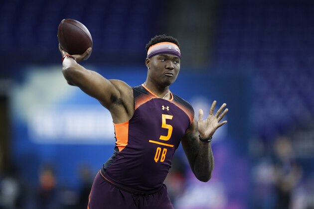 INDIANAPOLIS, IN - MARCH 02: Quarterback Dwayne Haskins of Ohio State works out during day three of the NFL Combine at Lucas Oil Stadium on March 2, 2019 in Indianapolis, Indiana. (Photo by Joe Robbins/Getty Images)
