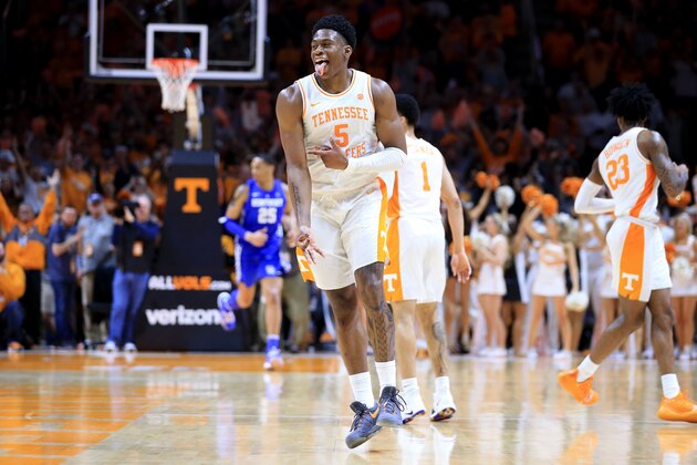 KNOXVILLE, TENNESSEE - MARCH 02:   Admiral Schofield #5 of the Tennessee Volunteers celebrates in the game against the Kentucky Wildcats at Thompson-Boling Arena on March 02, 2019 in Knoxville, Tennessee. (Photo by Andy Lyons/Getty Images)
