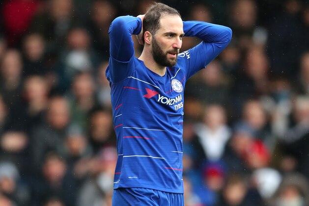 LONDON, ENGLAND - MARCH 03: Gonzalo Higuain of Chelsea reacts to a missed chance during the Premier League match between Fulham FC and Chelsea FC at Craven Cottage on March 03, 2019 in London, United Kingdom. (Photo by Catherine Ivill/Getty Images)
