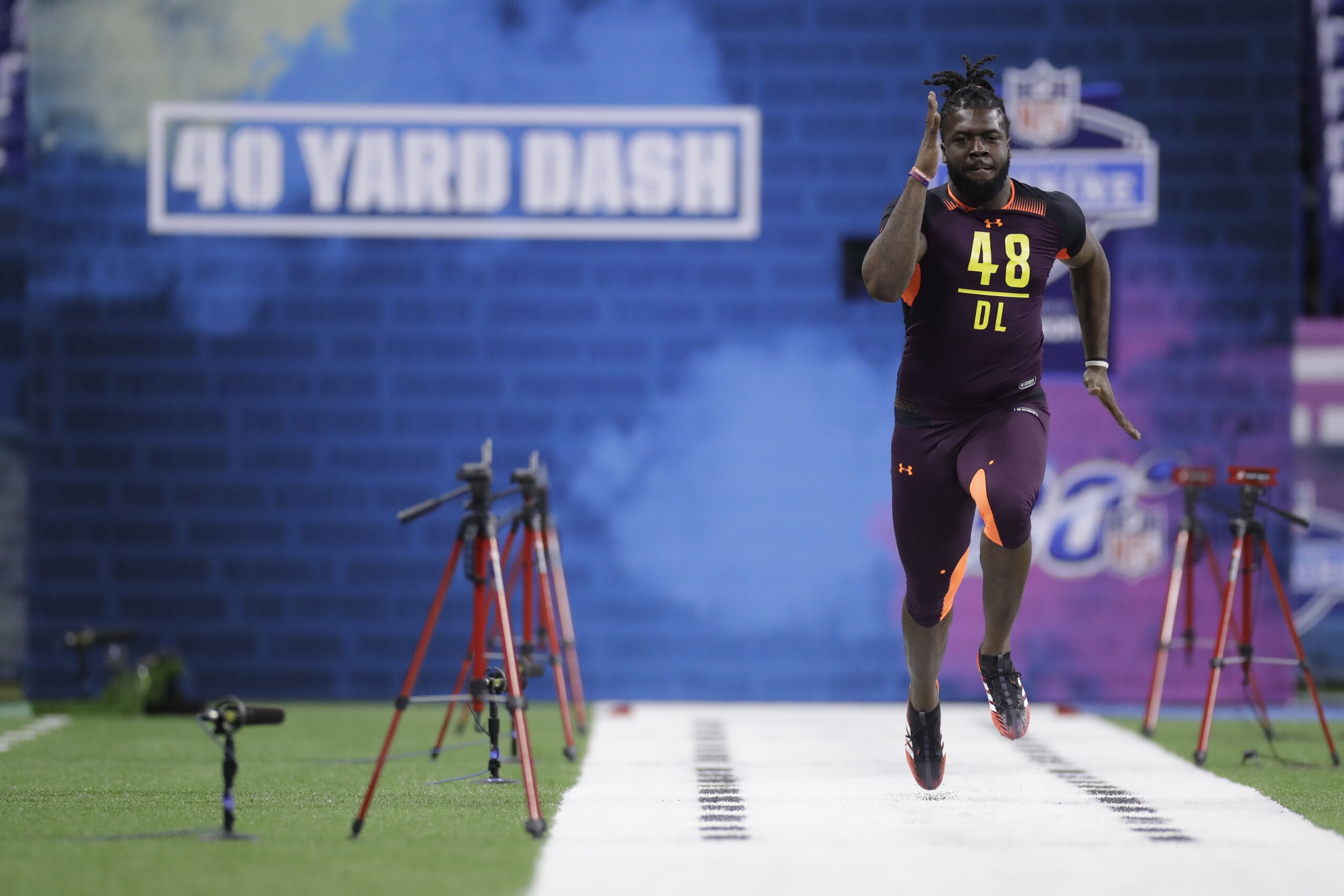 Florida defensive lineman Jachai Polite runs the 40-yard dash during the NFL football scouting combine, Sunday, March 3, 2019, in Indianapolis. (AP Photo/Darron Cummings) Florida defensive lineman Jachai Polite runs the 40-yard dash during the NFL football scouting combine, Sunday, March 3, 2019, in Indianapolis. (AP Photo/Darron Cummings)