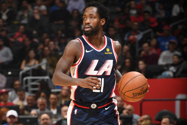 LOS ANGELES, CA - MARCH 3: Patrick Beverley #21 of the LA Clippers brings the ball up the court against the New York Knicks on March 3, 2019 at STAPLES Center in Los Angeles, California. NOTE TO USER: User expressly acknowledges and agrees that, by downloading and/or using this Photograph, user is consenting to the terms and conditions of the Getty Images License Agreement. Mandatory Copyright Notice: Copyright 2019 NBAE (Photo by Andrew D. Bernstein/NBAE via Getty Images)