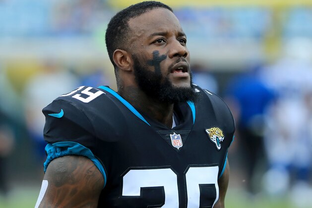 JACKSONVILLE, FLORIDA - DECEMBER 02: Tashaun Gipson #39 of the Jacksonville Jaguars warms up prior to the game against the Indianapolis Colts on December 02, 2018 in Jacksonville, Florida. (Photo by Sam Greenwood/Getty Images)