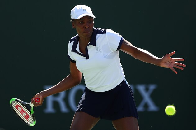 INDIAN WELLS, CALIFORNIA - MARCH 07: Venus Williams of the United States plays a forehand against Andrea Petkovic of Germany during their women's singles first round match against on Day 4 of the BNP Paribas Open at the Indian Wells Tennis Garden on March 07, 2019 in Indian Wells, California. (Photo by Yong Teck Lim/Getty Images) INDIAN WELLS, CALIFORNIA - MARCH 07: Venus Williams of the United States plays a forehand against Andrea Petkovic of Germany during their women's singles first round match against on Day 4 of the BNP Paribas Open at the Indian Wells Tennis Garden on March 07, 2019 in Indian Wells, California. (Photo by Yong Teck Lim/Getty Images)