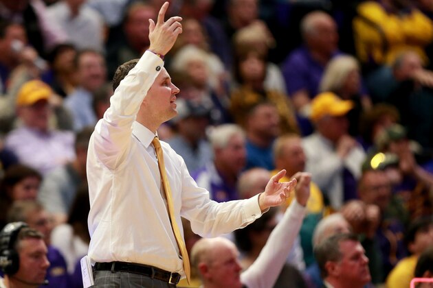 BATON ROUGE , LOUISIANA - FEBRUARY 26:  Head coach Will Wade of the LSU Tigers reacts to a play during a game against the Texas A&M Aggies at Pete Maravich Assembly Center on February 26, 2019 in Baton Rouge, Louisiana. (Photo by Sean Gardner/Getty Images)