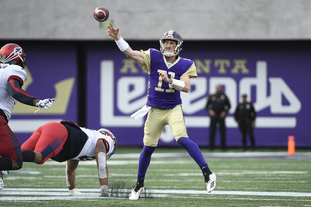 ATLANTA, GEORGIA - MARCH 10:  Aaron Murray #11 of Atlanta Legends attempts a pass against the Memphis Express during the second half in the Alliance of American Football game at Georgia State Stadium on March 10, 2019 in Atlanta, Georgia. (Photo by Grant Halverson/AAF/Getty Images)