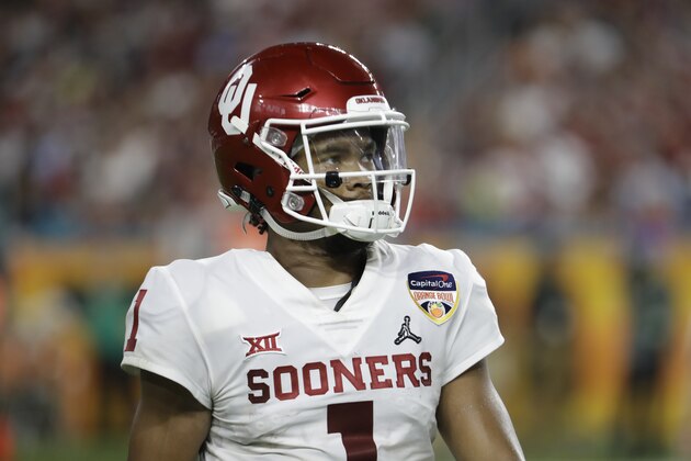 Oklahoma quarterback Kyler Murray (1) looks up, during the first half of the Orange Bowl NCAA college football game against Alabama, Saturday, Dec. 29, 2018, in Miami Gardens, Fla. (AP Photo/Lynne Sladky)