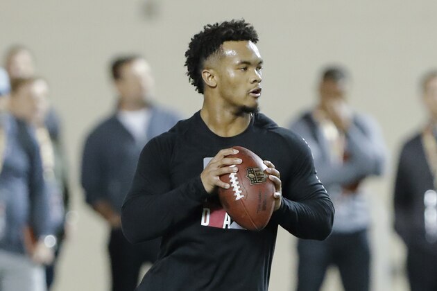 Oklahoma quarterback Kyler Murray goes through passing drills at the university's Pro Day for NFL scouts in Norman, Okla., Wednesday, March 13, 2019. (AP Photo/Alonzo Adams)