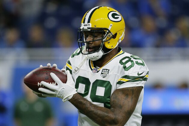 Green Bay Packers tight end Marcedes Lewis (89) makes a catch during pregame of an NFL football game against the Detroit Lions Sunday, Oct. 7, 2018, in Detroit. (AP Photo/Duane Burleson)