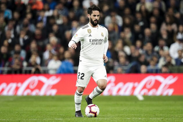 MADRID, SPAIN - MARCH 2: Isco of Real Madrid during the La Liga Santander  match between Real Madrid v FC Barcelona at the Santiago Bernabeu on March 2, 2019 in Madrid Spain (Photo by David S. Bustamante/Soccrates/Getty Images)