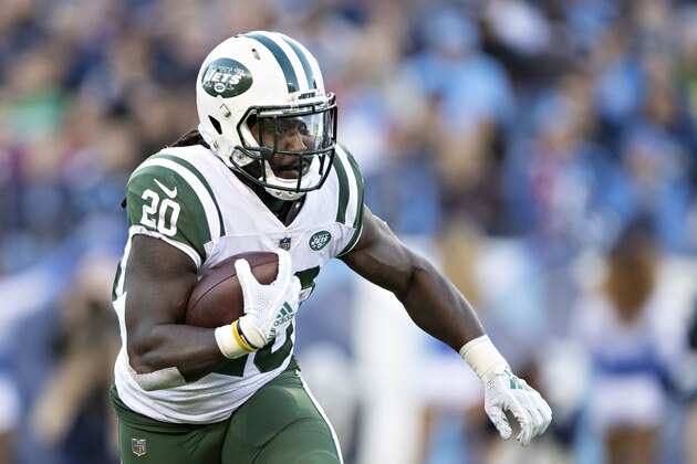 NASHVILLE, TN - DECEMBER 2:  Isaiah Crowell #20 of the New York Jets runs the ball during a game against the Tennessee Titans at Nissan Stadium on December 2, 2018 in Nashville,Tennessee.  The Titans defeated the Jets 26-22.   (Photo by Wesley Hitt/Getty Images)