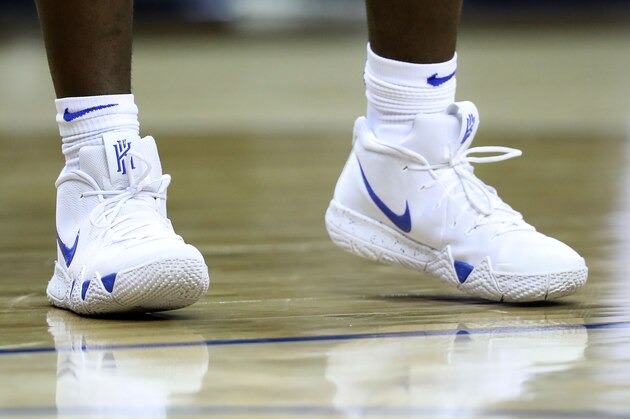 CHARLOTTE, NORTH CAROLINA - MARCH 14: A detailed view of Zion Williamson #1 of the Duke Blue Devils shoes against the Syracuse Orange during their game in the quarterfinal round of the 2019 Men's ACC Basketball Tournament at Spectrum Center on March 14, 2019 in Charlotte, North Carolina. (Photo by Streeter Lecka/Getty Images)