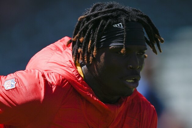Kansas City Chiefs wide receiver Tyreek Hill warms up prior to an NFL football game against the Los Angeles Chargers in Carson, Calif., Sunday, Sept. 9, 2018. (AP Photo/Kelvin Kuo)
