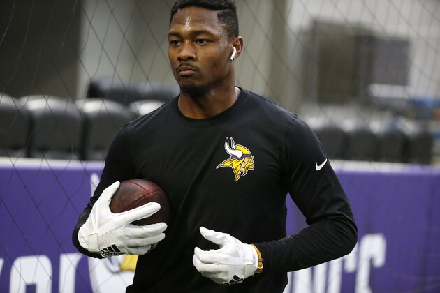 Minnesota Vikings wide receiver Stefon Diggs warms up before an NFL football game against the Chicago Bears, Sunday, Dec. 30, 2018, in Minneapolis. (AP Photo/Bruce Kluckhohn)