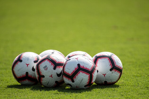 CARSON, CA - AUGUST 28: Soccer balls line the field of the U.S. Women's National Team practice before their friendly match against Chile at StubHub Center on August 28, 2018 in Carson, California. (Photo by Meg Oliphant/Getty Images)