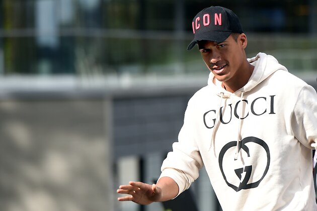 CLAIREFONTAINE, FRANCE - MARCH 18: Raphael Varane of France arrives at the National Football Centre as part of the preparation to UEFA Euro 2020 on March 18, 2019 in Clairefontaine, France. The training session comes before the upcoming UEFA Euro 2020 matches against Moldova in Chisinau and Iceland in Paris. (Photo by Frederic Stevens/Getty Images)
