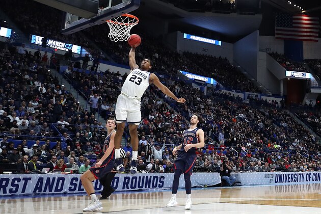 HARTFORD, CONNECTICUT - MARCH 21: Jermaine Samuels #23 of the Villanova Wildcats goes up for a dunk in the second half against the Saint Mary's Gaels during the 2019 NCAA Men's Basketball Tournament at XL Center on March 21, 2019 in Hartford, Connecticut. (Photo by Rob Carr/Getty Images)