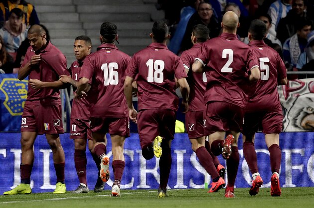 MADRID, SPAIN - MARCH 22: Salomon Rondon of Venezuela celebrates 0-1 with Darwin Machis of Venezuela, Roberto Rosales of Venezuela, Yangel Herrera of Venezuela, Mikel Villanueva of Venezuela, Junior Moreno of Venezuela  during the  International Friendly match between Argentina  v Venezuela  at the Estadio Wanda Metropolitano on March 22, 2019 in Madrid Spain (Photo by David S. Bustamante/Soccrates/Getty Images)