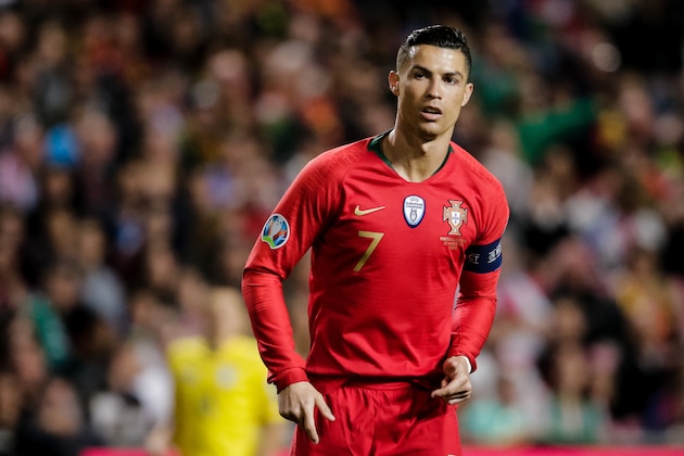 LISSABON, PORTUGAL - MARCH 22: Cristiano Ronaldo of Portugal during the  EURO Qualifier match between Portugal  v Ukraine  at the Estádio da Luz on March 22, 2019 in Lissabon Portugal (Photo by Erwin Spek/Soccrates/Getty Images)