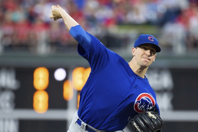 Chicago Cubs starting pitcher Kyle Hendricks throws during the first inning of a baseball game against the Philadelphia Phillies, Saturday, Sept. 1, 2018, in Philadelphia. (AP Photo/Chris Szagola)