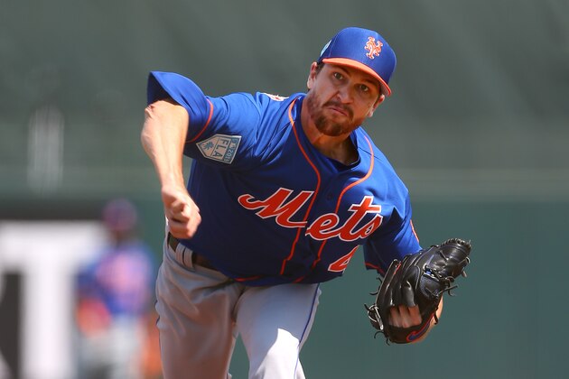 JUPITER, FL - MARCH 12: Jacob deGrom #48 of the New York Mets in action against the Miami Marlins during a spring training baseball game at Roger Dean Stadium on March 12, 2019 in Jupiter, Florida. The Marlins defeated the Mets 8-1. (Photo by Rich Schultz/Getty Images)
