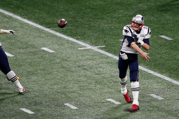 ATLANTA, GEORGIA - FEBRUARY 03: Tom Brady #12 of the New England Patriots passes against the Los Angeles Rams during Super Bowl LIII at Mercedes-Benz Stadium on February 03, 2019 in Atlanta, Georgia. (Photo by Michael Zagaris/Getty Images)