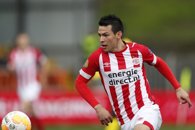 VENLO, NETHERLANDS - MARCH 17: Hirving Lozano of PSV during the Dutch Eredivisie  match between VVVvVenlo - PSV at the Seacon Stadium - De Koel on March 17, 2019 in Venlo Netherlands (Photo by Edwin van Zandvoort/Soccrates/Getty Images)