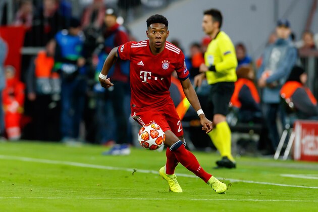 MUNICH, GERMANY - MARCH 13: David Alaba of Bayern Muenchen controls the ball during the UEFA Champions League Round of 16 Second Leg match between FC Bayern Muenchen and Liverpool at Allianz Arena on March 13, 2019 in Munich, Germany. (Photo by TF-Images/Getty Images)