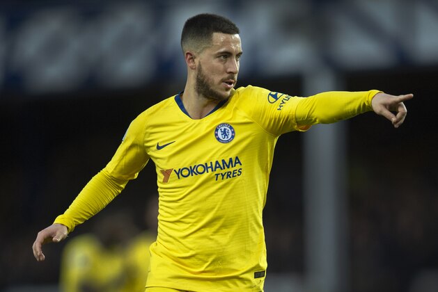 LIVERPOOL, ENGLAND - MARCH 17: Eden Hazard of Chelsea in action during the Premier League match between Everton FC and Chelsea FC at Goodison Park on March 17, 2019 in Liverpool, United Kingdom. (Photo by Visionhaus/Getty Images)
