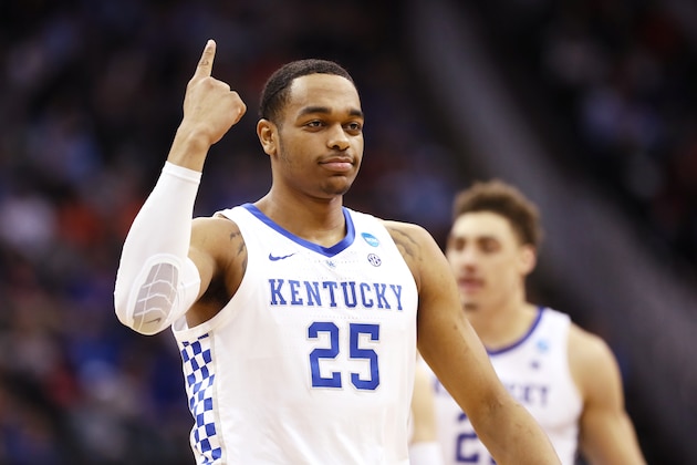 KANSAS CITY, MISSOURI - MARCH 29: PJ Washington #25 of the Kentucky Wildcats reacts against the Houston Cougars during the 2019 NCAA Basketball Tournament Midwest Regional at Sprint Center on March 29, 2019 in Kansas City, Missouri. (Photo by Jamie Squire/Getty Images)