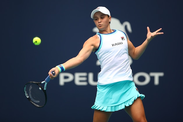 MIAMI GARDENS, FLORIDA - MARCH 30:  Ashleigh Barty of Australia in action against Karolina Pliskova of Czech Republic in the final during day thirteen of the Miami Open tennis on March 30, 2019 in Miami Gardens, Florida. (Photo by Julian Finney/Getty Images)