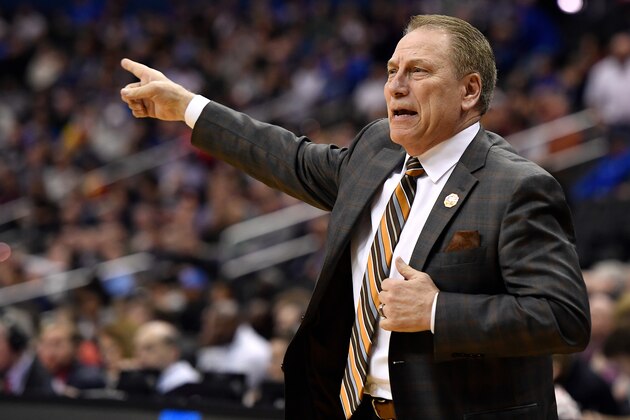 WASHINGTON, DC - MARCH 29: Head coach Tom Izzo of the Michigan State Spartans reacts in the first half against the LSU Tigers during the 2019 NCAA Men's Basketball Tournament East Regional Semifinals at Capital One Arena on March 29, 2019 in Washington, DC. (Photo by Lance King/Getty Images)