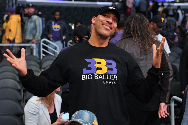 LOS ANGELES, CALIFORNIA - NOVEMBER 07: LaVar Ball attends a basketball game between the Los Angeles Lakers and and the Minnesota Timberwolves at Staples Center on November 07, 2018 in Los Angeles, California. (Photo by Allen Berezovsky/Getty Images)