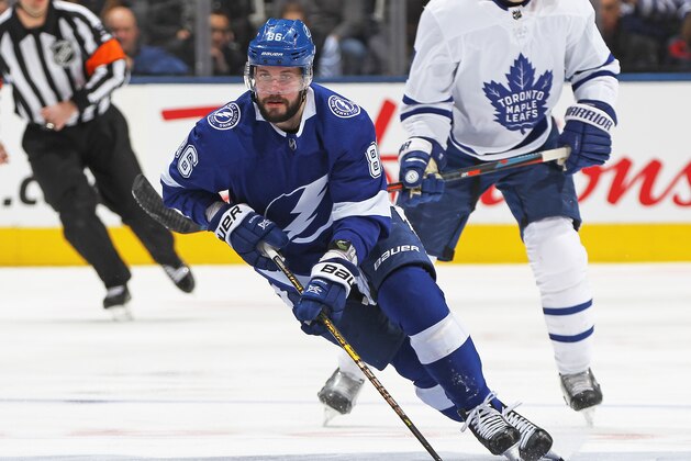 TORONTO, ON - MARCH 11:  Nikita Kucherov #86 of the Tampa Bay Lightning skates with the puck against the Toronto Maple Leafs during an NHL game at Scotiabank Arena on March 11, 2019 in Toronto, Ontario, Canada. The Lightning defeated the Maple Leafs 6-2. (Photo by Claus Andersen/Getty Images)