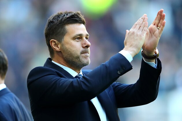 LONDON, ENGLAND - MARCH 24: Tottenham Hotspur manager Mauricio Pochettino applauds the supporters during the U18 Premier League match between Tottenham Hotspur and Southampton at Tottenham Hotspur Stadium on March 24, 2019 in London, England. (Photo by Chris Brunskill/Fantasista/Getty Images)