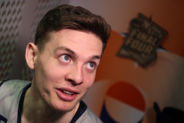 MINNEAPOLIS, MINNESOTA - APRIL 04: Kyle Guy #5 of the Virginia Cavaliers speaks to the media in the locker room prior to the 2019 NCAA Tournament Final Four at U.S. Bank Stadium on April 4, 2019 in Minneapolis, Minnesota. (Photo by Mike Lawrie/Getty Images)