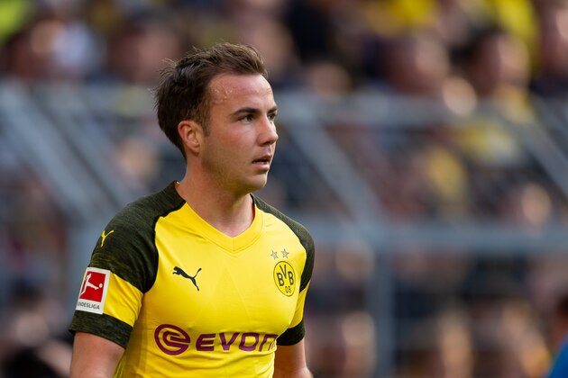 DORTMUND, GERMANY - MARCH 30: Mario Goetze of Borussia Dortmund looks on during the Bundesliga match between Borussia Dortmund and VfL Wolfsburg at Signal Iduna Park on March 30, 2019 in Dortmund, Germany. (Photo by TF-Images/Getty Images)