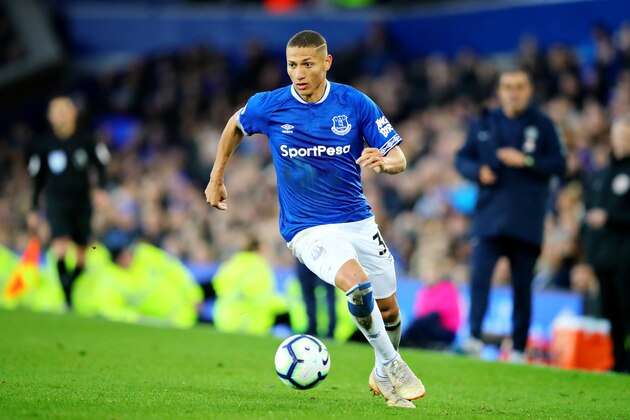 LIVERPOOL, ENGLAND - MARCH 17: Richarlison of Everton in action during the Premier League match between Everton FC and Chelsea FC at Goodison Park on March 17, 2019 in Liverpool, United Kingdom. (Photo by Chris Brunskill/Fantasista/Getty Images)