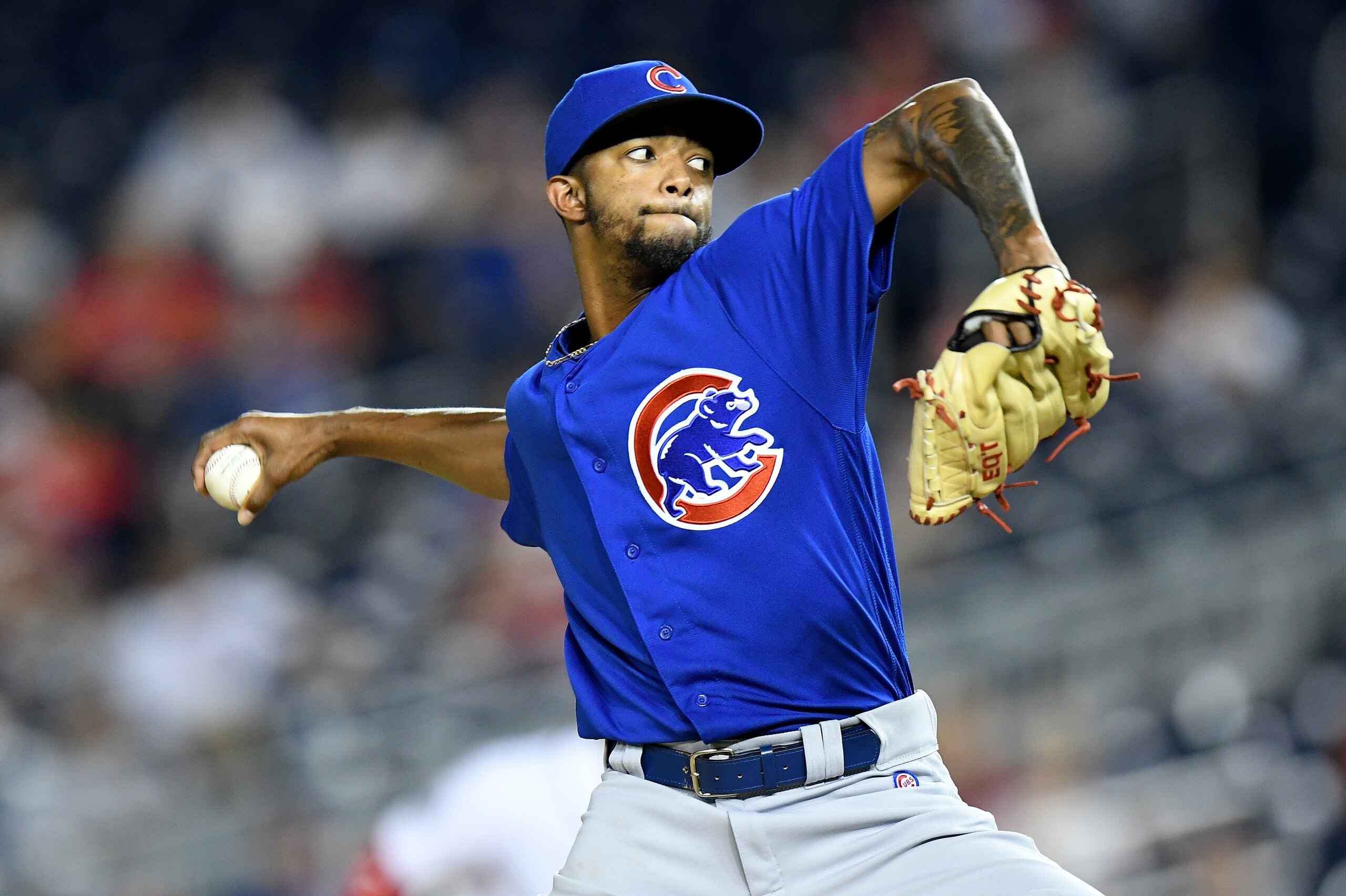 WASHINGTON, DC - SEPTEMBER 06:  Carl Edwards Jr. #6 of the Chicago Cubs pitches against the Washington Nationals at Nationals Park on September 6, 2018 in Washington, DC.  (Photo by G Fiume/Getty Images)