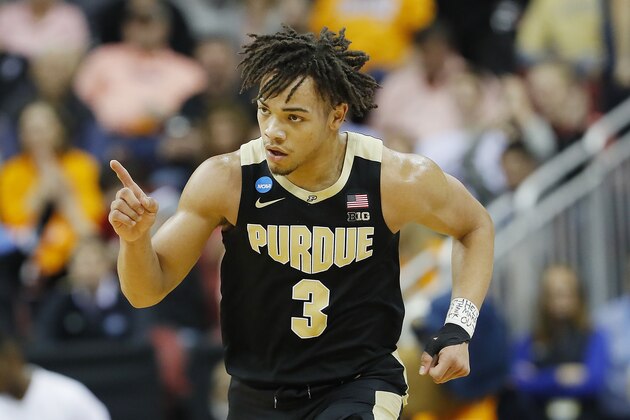 LOUISVILLE, KENTUCKY - MARCH 28:  Carsen Edwards #3 of the Purdue Boilermakers reacts against the Tennessee Volunteers during the first half of the 2019 NCAA Men's Basketball Tournament South Regional at the KFC YUM! Center on March 28, 2019 in Louisville, Kentucky. (Photo by Kevin C. Cox/Getty Images)