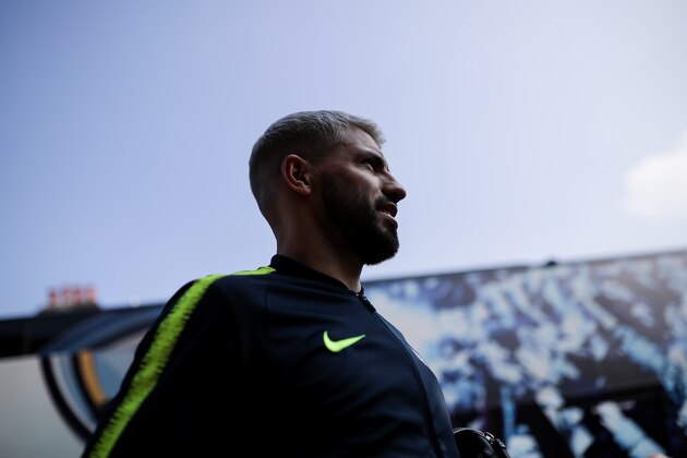 LONDON, ENGLAND - MARCH 30: Sergio Aguero of Manchester City walks in before the Premier League match between Fulham FC and Manchester City at Craven Cottage on March 30, 2019 in London, United Kingdom.(Photo by Richard Heathcote/Getty Images)