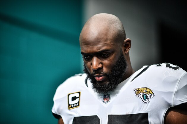 MIAMI, FL - DECEMBER 23: Leonard Fournette #27 of the Jacksonville Jaguars warms up before the game against the Miami Dolphins at Hard Rock Stadium on December 23, 2018 in Miami, Florida. (Photo by Mark Brown/Getty Images)