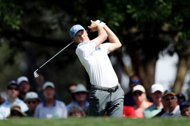 AUGUSTA, GEORGIA - APRIL 11: Jordan Spieth of the United States plays a shot from the fourth tee during the first round of the Masters at Augusta National Golf Club on April 11, 2019 in Augusta, Georgia. (Photo by David Cannon/Getty Images)