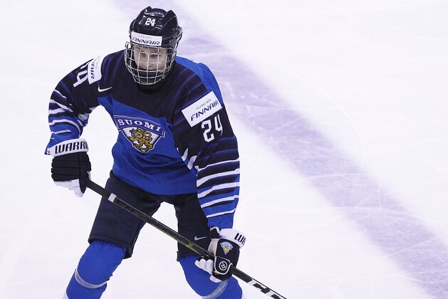 VANCOUVER , BC - JANUARY 5: Kaapo Kakko #24 of Finland skates against the United States during a gold medal game at the IIHF World Junior Championships at Rogers Arena on January 5, 2019 in Vancouver, British Columbia, Canada.  (Photo by Kevin Light/Getty Images)