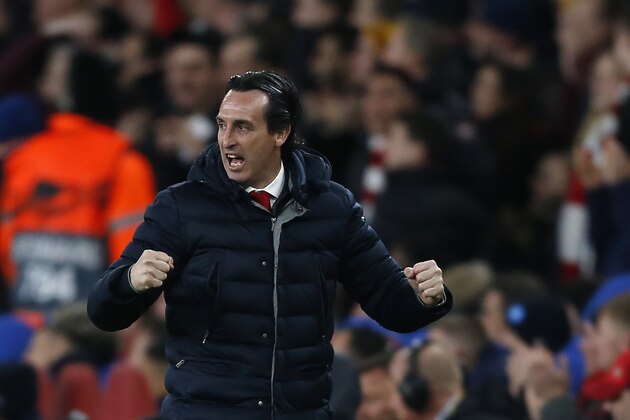 Arsenal's Spanish head coach Unai Emery gestures during the UEFA Europa League quarter final, first leg, football match between Arsenal and Napoli at the Emirates Stadium in London on April 11, 2019. (Photo by Ian KINGTON / IKIMAGES / AFP)        (Photo credit should read IAN KINGTON/AFP/Getty Images)