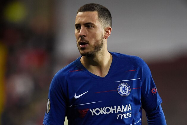 Chelsea's Belgian midfielder Eden Hazard plays during the UEFA Europa League quarter-final, first leg, football match Slavia Prague v Chelsea FC in Prague on April 11, 2019. (Photo by Michal CIZEK / AFP)        (Photo credit should read MICHAL CIZEK/AFP/Getty Images)