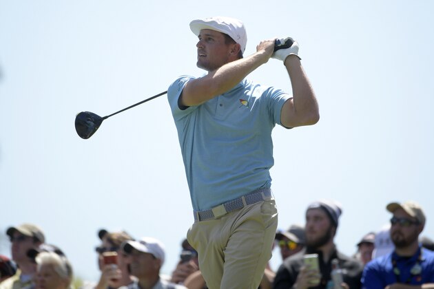 Bryson DeChambeau watches his tee shot on the third hole during the first round of the Arnold Palmer Invitational golf tournament at Bay Hill, Thursday, March 7, 2019, in Orlando, Fla. (AP Photo/Phelan M. Ebenhack)
