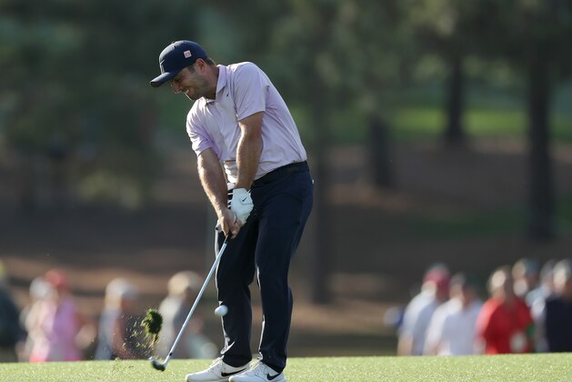 AUGUSTA, GEORGIA - APRIL 13: Francesco Molinari of Italy plays a shot on the 17th hole during the third round of the Masters at Augusta National Golf Club on April 13, 2019 in Augusta, Georgia. (Photo by David Cannon/Getty Images)